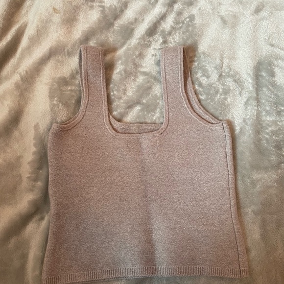 Abercrombie soft tank too - Picture 3 of 3